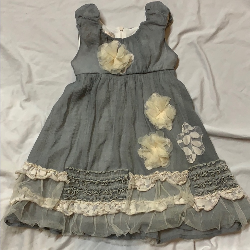 Beautiful Isabella & Chloe dress